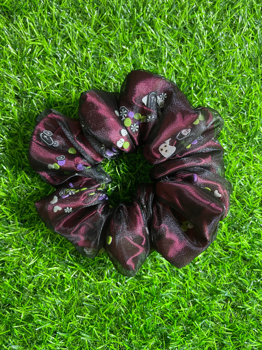 Beetlejuice inspired shaker scrunchie