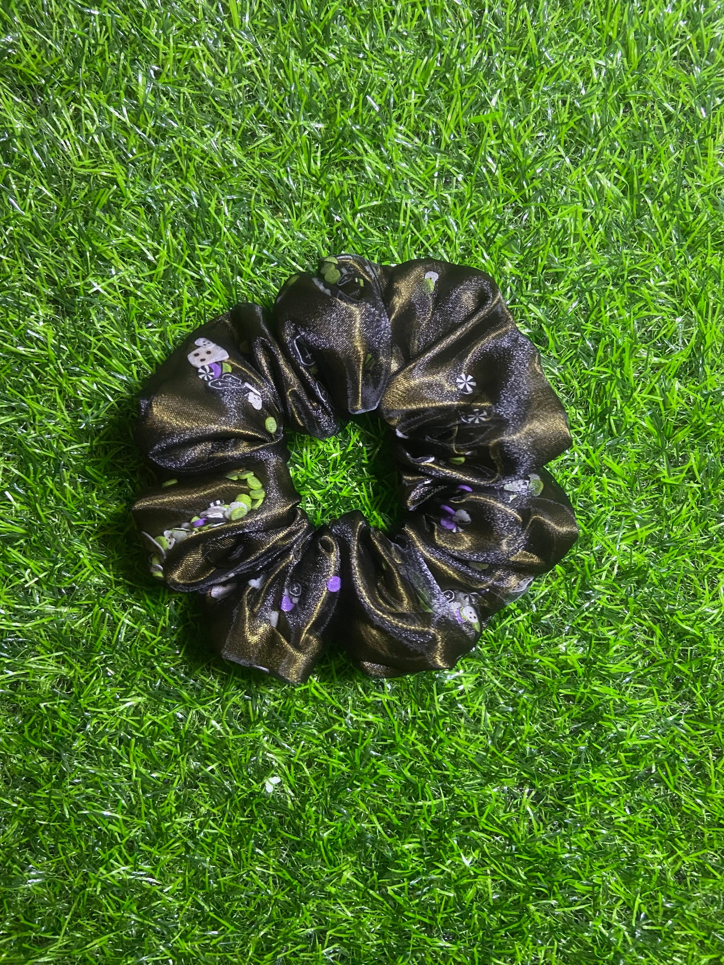 Beetlejuice inspired shaker scrunchie