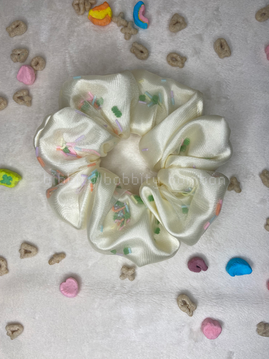 Ivory clovers scrunchie